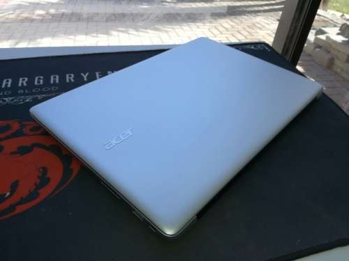 ***WOW, WHAT A BEAUTY!***ACER SWIFT 3*i5-6200U*6TH GEN i5*FULL HD*8GB RAM*256GB SSD*